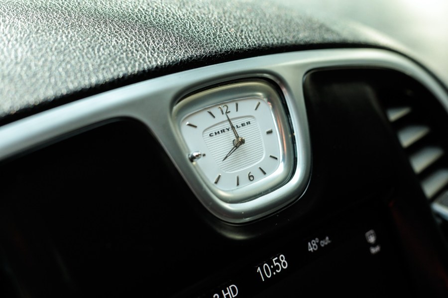 2019 Chrysler 300 Touring RWD, available for sale in Newark, New Jersey | RT Auto Center LLC. Newark, New Jersey 2019 Chrysler 300 Touring RWD, available for sale in Newark, New Jersey | RT Auto Center LLC. Newark, New Jersey
