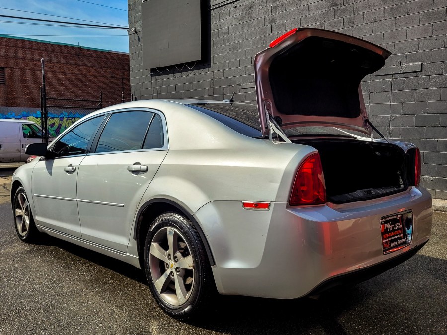 2011 Chevrolet Malibu 4dr Sdn LT w/1LT, available for sale in Newark, New Jersey | RT Auto Center LLC. Newark, New Jersey 2011 Chevrolet Malibu 4dr Sdn LT w/1LT, available for sale in Newark, New Jersey | RT Auto Center LLC. Newark, New Jersey