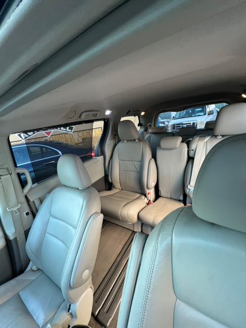 2015 Toyota Sienna 5dr 7-Pass Van Ltd Premium FWD (Natl), available for sale in Brooklyn, New York | Brooklyn Auto Mall LLC. Brooklyn, New York 2015 Toyota Sienna 5dr 7-Pass Van Ltd Premium FWD (Natl), available for sale in Brooklyn, New York | Brooklyn Auto Mall LLC. Brooklyn, New York