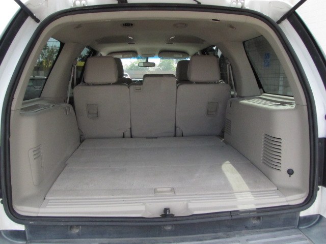 2010 Ford Expedition 4WD 4dr XLT, available for sale in Placentia, California | Auto Network Group Inc. Placentia, California 2010 Ford Expedition 4WD 4dr XLT, available for sale in Placentia, California | Auto Network Group Inc. Placentia, California