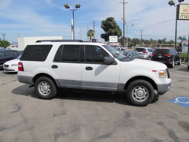2010 Ford Expedition 4WD 4dr XLT, available for sale in Placentia, California | Auto Network Group Inc. Placentia, California 2010 Ford Expedition 4WD 4dr XLT, available for sale in Placentia, California | Auto Network Group Inc. Placentia, California