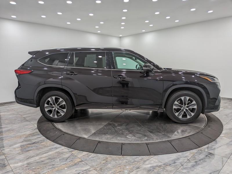 2021 Toyota Highlander XLE, available for sale in Maple Shade, New Jersey | Car Revolution. Maple Shade, New Jersey 2021 Toyota Highlander XLE, available for sale in Maple Shade, New Jersey | Car Revolution. Maple Shade, New Jersey