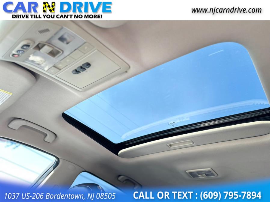 2014 Chevrolet Captiva Sport 1LT FWD, available for sale in Burlington, New Jersey | Car N Drive. Burlington, New Jersey 2014 Chevrolet Captiva Sport 1LT FWD, available for sale in Burlington, New Jersey | Car N Drive. Burlington, New Jersey