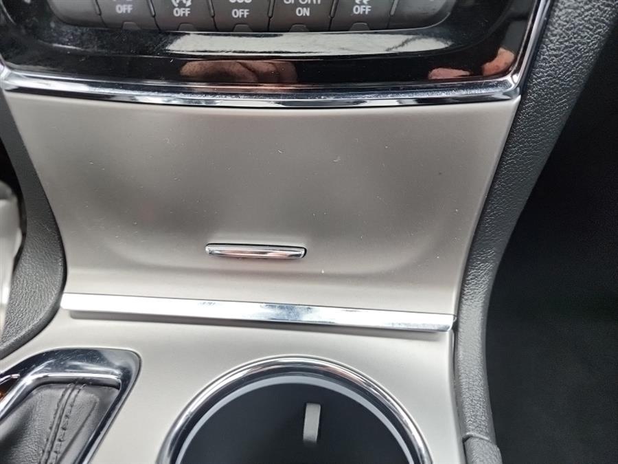 2020 Jeep Grand Cherokee Limited 4x4, available for sale in Islip, New York | L.I. Auto Gallery. Islip, New York 2020 Jeep Grand Cherokee Limited 4x4, available for sale in Islip, New York | L.I. Auto Gallery. Islip, New York