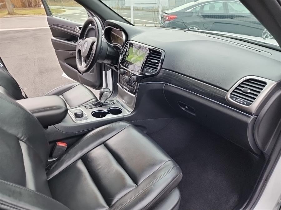 2020 Jeep Grand Cherokee Limited 4x4, available for sale in Islip, New York | L.I. Auto Gallery. Islip, New York 2020 Jeep Grand Cherokee Limited 4x4, available for sale in Islip, New York | L.I. Auto Gallery. Islip, New York