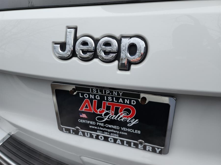 2020 Jeep Grand Cherokee Limited 4x4, available for sale in Islip, New York | L.I. Auto Gallery. Islip, New York 2020 Jeep Grand Cherokee Limited 4x4, available for sale in Islip, New York | L.I. Auto Gallery. Islip, New York