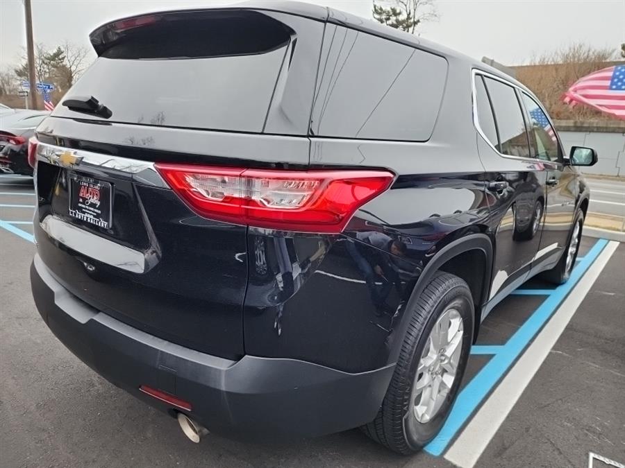 2020 Chevrolet Traverse FWD 4dr LS w/1LS, available for sale in Islip, New York | L.I. Auto Gallery. Islip, New York 2020 Chevrolet Traverse FWD 4dr LS w/1LS, available for sale in Islip, New York | L.I. Auto Gallery. Islip, New York