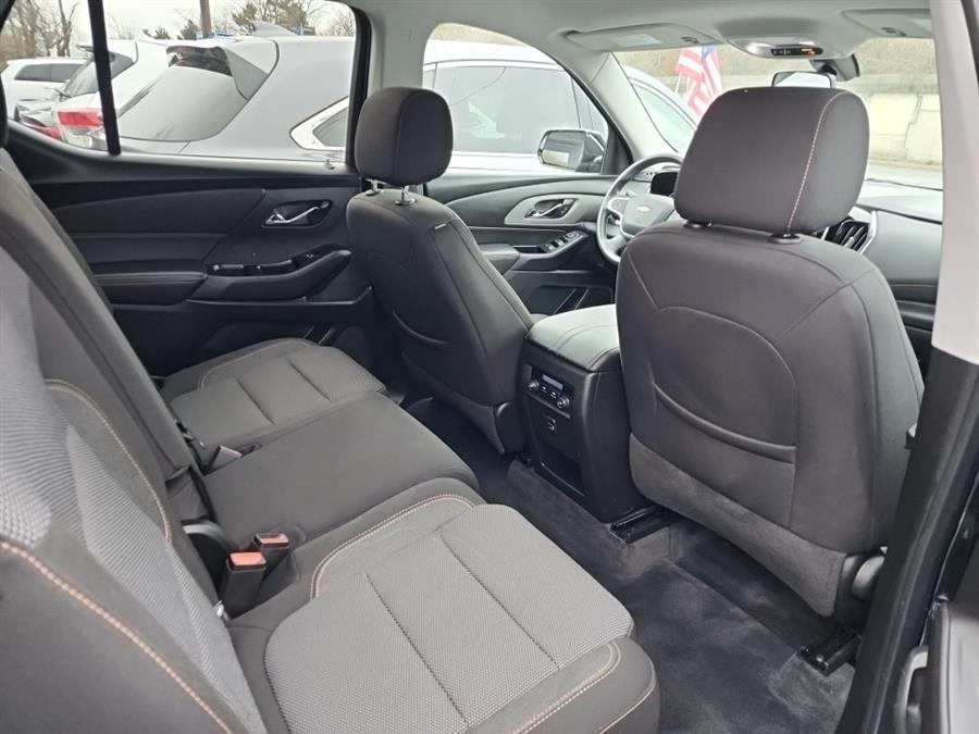 2020 Chevrolet Traverse FWD 4dr LS w/1LS, available for sale in Islip, New York | L.I. Auto Gallery. Islip, New York 2020 Chevrolet Traverse FWD 4dr LS w/1LS, available for sale in Islip, New York | L.I. Auto Gallery. Islip, New York