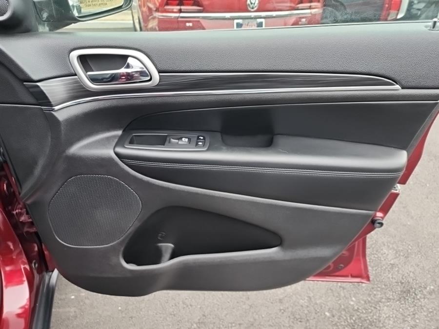 2020 Jeep Grand Cherokee Limited 4x4, available for sale in Islip, New York | L.I. Auto Gallery. Islip, New York 2020 Jeep Grand Cherokee Limited 4x4, available for sale in Islip, New York | L.I. Auto Gallery. Islip, New York