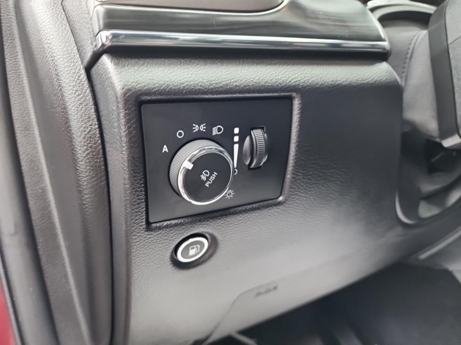 2020 Jeep Grand Cherokee Limited 4x4, available for sale in Islip, New York | L.I. Auto Gallery. Islip, New York 2020 Jeep Grand Cherokee Limited 4x4, available for sale in Islip, New York | L.I. Auto Gallery. Islip, New York