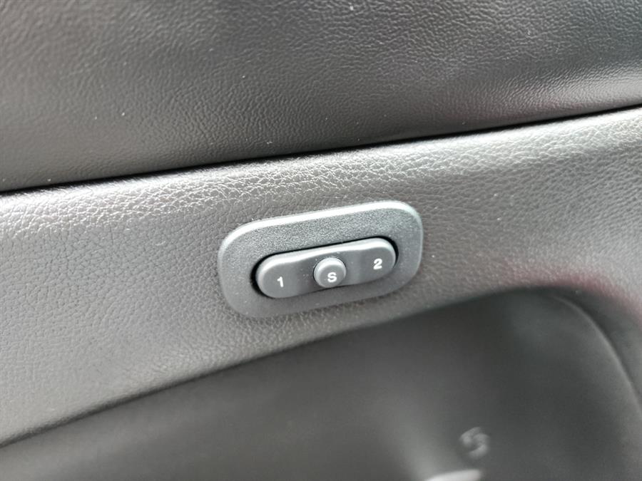 2020 Jeep Grand Cherokee Limited 4x4, available for sale in Islip, New York | L.I. Auto Gallery. Islip, New York 2020 Jeep Grand Cherokee Limited 4x4, available for sale in Islip, New York | L.I. Auto Gallery. Islip, New York