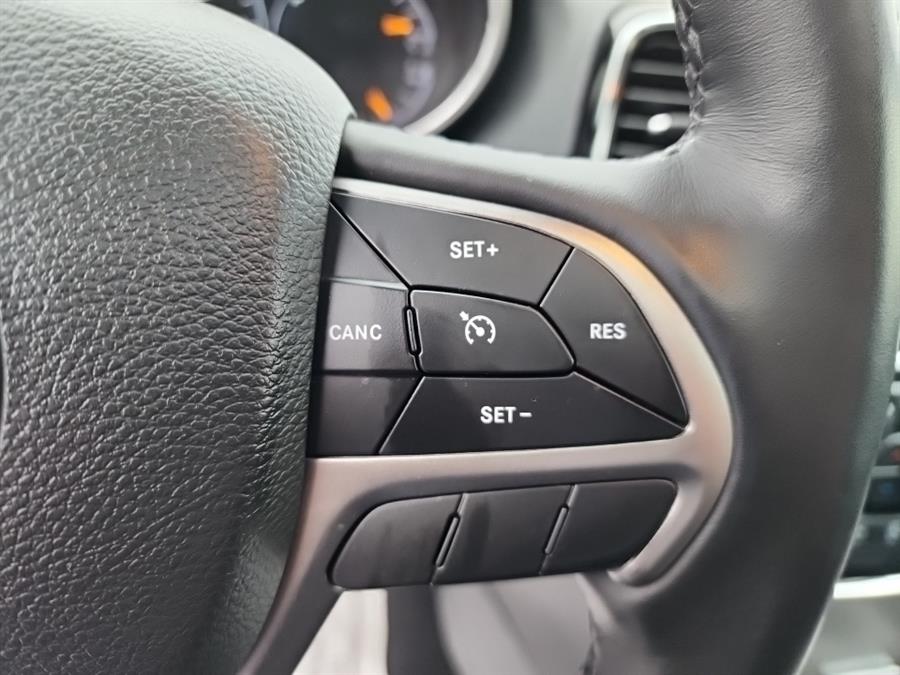 2020 Jeep Grand Cherokee Limited 4x4, available for sale in Islip, New York | L.I. Auto Gallery. Islip, New York 2020 Jeep Grand Cherokee Limited 4x4, available for sale in Islip, New York | L.I. Auto Gallery. Islip, New York