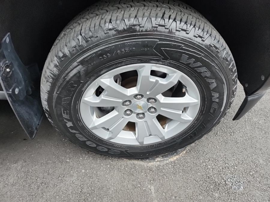 2017 Chevrolet Colorado 2WD Ext Cab 128.3" LT, available for sale in Islip, New York | L.I. Auto Gallery. Islip, New York 2017 Chevrolet Colorado 2WD Ext Cab 128.3" LT, available for sale in Islip, New York | L.I. Auto Gallery. Islip, New York