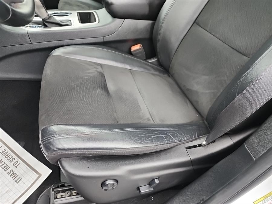 2019 Jeep Grand Cherokee Altitude 4x4, available for sale in Islip, New York | L.I. Auto Gallery. Islip, New York 2019 Jeep Grand Cherokee Altitude 4x4, available for sale in Islip, New York | L.I. Auto Gallery. Islip, New York