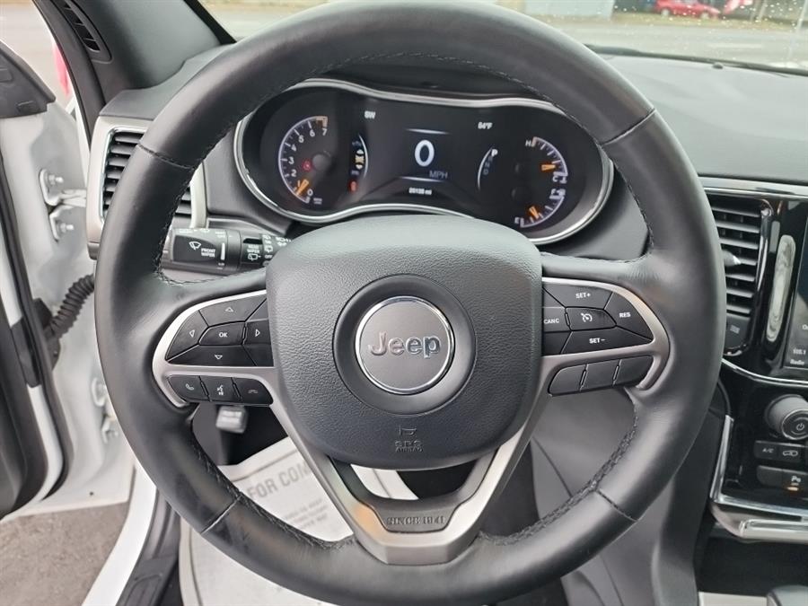 2019 Jeep Grand Cherokee Altitude 4x4, available for sale in Islip, New York | L.I. Auto Gallery. Islip, New York 2019 Jeep Grand Cherokee Altitude 4x4, available for sale in Islip, New York | L.I. Auto Gallery. Islip, New York
