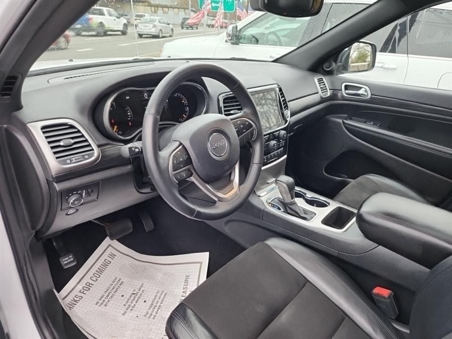 2019 Jeep Grand Cherokee Altitude 4x4, available for sale in Islip, New York | L.I. Auto Gallery. Islip, New York 2019 Jeep Grand Cherokee Altitude 4x4, available for sale in Islip, New York | L.I. Auto Gallery. Islip, New York