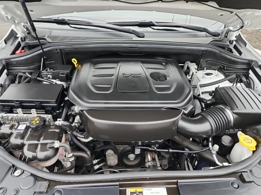 2019 Jeep Grand Cherokee Altitude 4x4, available for sale in Islip, New York | L.I. Auto Gallery. Islip, New York 2019 Jeep Grand Cherokee Altitude 4x4, available for sale in Islip, New York | L.I. Auto Gallery. Islip, New York