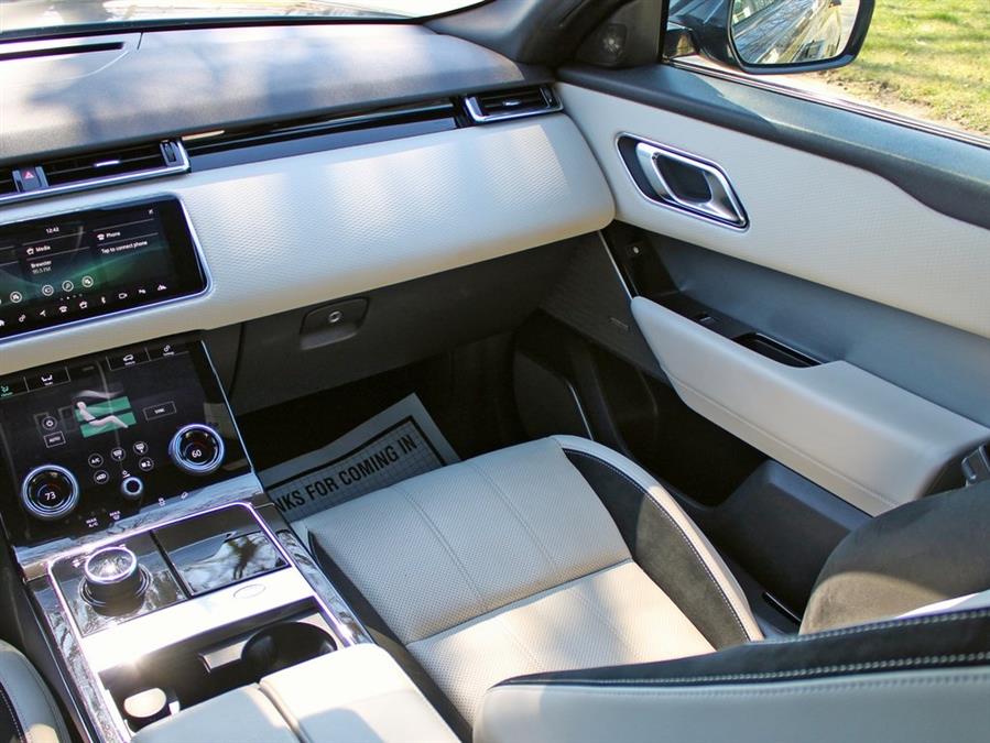 2018 Land Rover Range Rover Velar P250 SE R-Dynamic, available for sale in Great Neck, New York | Auto Expo Ent Inc.. Great Neck, New York 2018 Land Rover Range Rover Velar P250 SE R-Dynamic, available for sale in Great Neck, New York | Auto Expo Ent Inc.. Great Neck, New York
