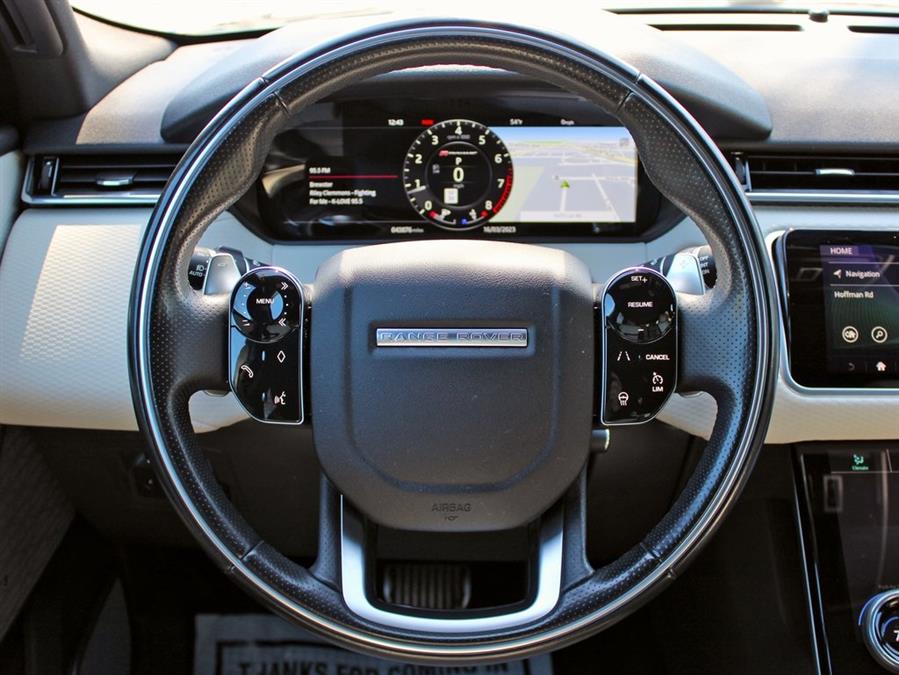 2018 Land Rover Range Rover Velar P250 SE R-Dynamic, available for sale in Great Neck, New York | Auto Expo Ent Inc.. Great Neck, New York 2018 Land Rover Range Rover Velar P250 SE R-Dynamic, available for sale in Great Neck, New York | Auto Expo Ent Inc.. Great Neck, New York