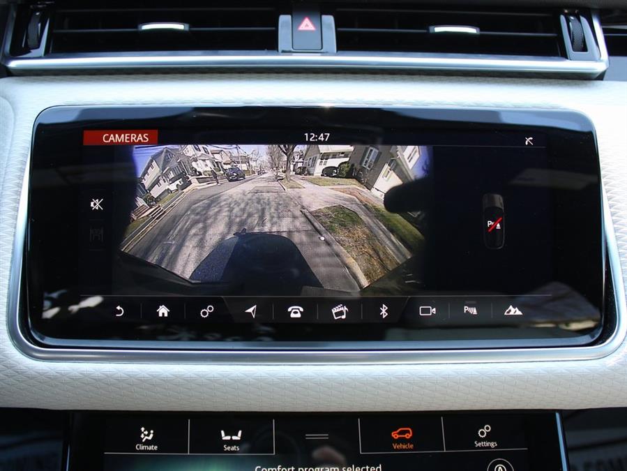 2018 Land Rover Range Rover Velar P250 SE R-Dynamic, available for sale in Great Neck, New York | Auto Expo Ent Inc.. Great Neck, New York 2018 Land Rover Range Rover Velar P250 SE R-Dynamic, available for sale in Great Neck, New York | Auto Expo Ent Inc.. Great Neck, New York