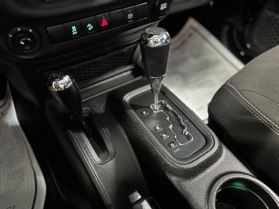 2017 Jeep Wrangler Unlimited Sahara 4x4, available for sale in Hollis, New York | Jamaica 26 Motors. Hollis, New York 2017 Jeep Wrangler Unlimited Sahara 4x4, available for sale in Hollis, New York | Jamaica 26 Motors. Hollis, New York
