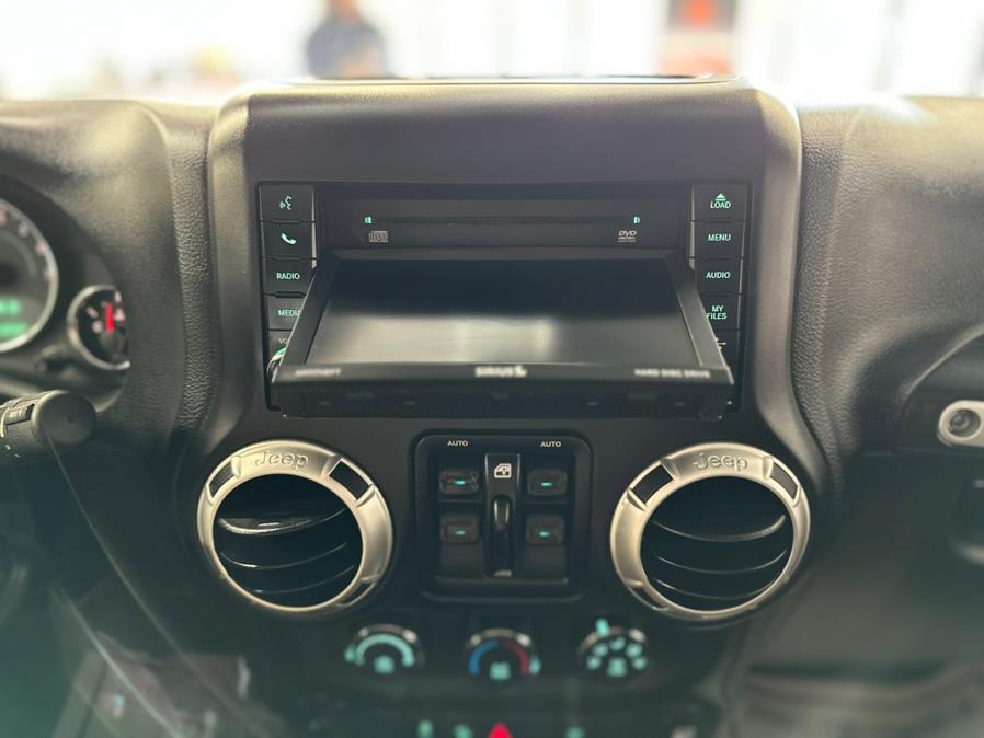 2017 Jeep Wrangler Unlimited Sahara 4x4, available for sale in Hollis, New York | Jamaica 26 Motors. Hollis, New York 2017 Jeep Wrangler Unlimited Sahara 4x4, available for sale in Hollis, New York | Jamaica 26 Motors. Hollis, New York