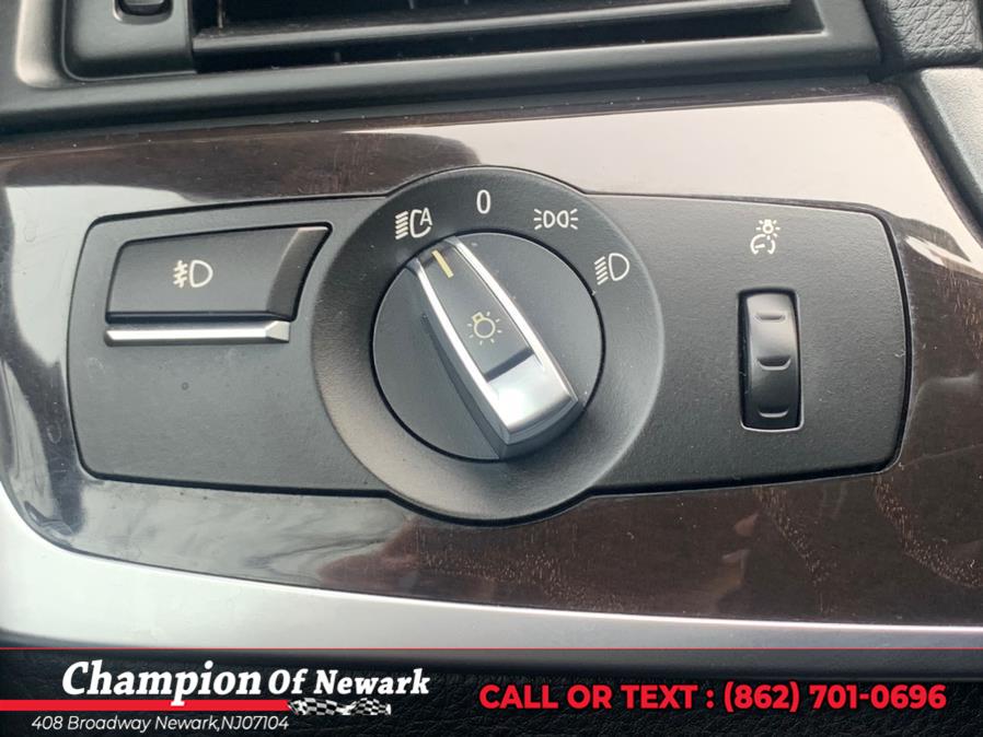 2016 BMW 5 Series 4dr Sdn 528i xDrive AWD, available for sale in Newark, New Jersey | Champion Of Newark. Newark, New Jersey 2016 BMW 5 Series 4dr Sdn 528i xDrive AWD, available for sale in Newark, New Jersey | Champion Of Newark. Newark, New Jersey