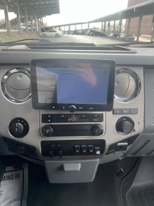 2013 Ford Super Duty F-250 SRW 4WD Crew Cab 156" XLT, available for sale in Garfield, New Jersey | Mikes Auto Sales LLC. Garfield, New Jersey 2013 Ford Super Duty F-250 SRW 4WD Crew Cab 156" XLT, available for sale in Garfield, New Jersey | Mikes Auto Sales LLC. Garfield, New Jersey