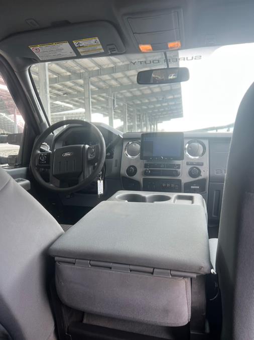 2013 Ford Super Duty F-250 SRW 4WD Crew Cab 156" XLT, available for sale in Garfield, New Jersey | Mikes Auto Sales LLC. Garfield, New Jersey 2013 Ford Super Duty F-250 SRW 4WD Crew Cab 156" XLT, available for sale in Garfield, New Jersey | Mikes Auto Sales LLC. Garfield, New Jersey