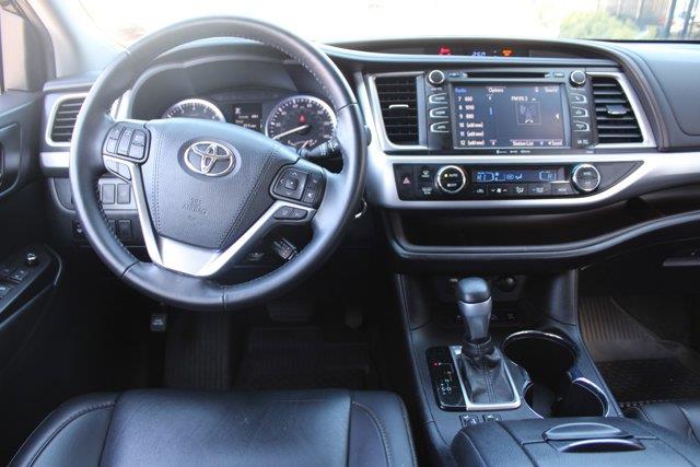 2019 Toyota Highlander XLE, available for sale in Elmont, New York | NY Luxury Motors. Elmont, New York 2019 Toyota Highlander XLE, available for sale in Elmont, New York | NY Luxury Motors. Elmont, New York
