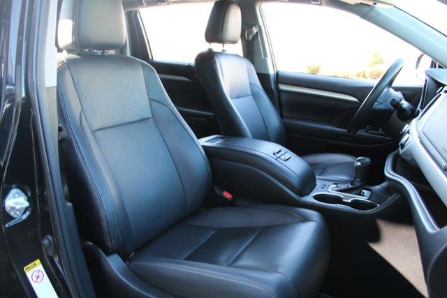 2019 Toyota Highlander XLE, available for sale in Elmont, New York | NY Luxury Motors. Elmont, New York 2019 Toyota Highlander XLE, available for sale in Elmont, New York | NY Luxury Motors. Elmont, New York