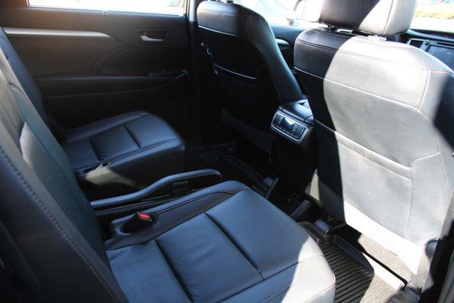 2019 Toyota Highlander XLE, available for sale in Elmont, New York | NY Luxury Motors. Elmont, New York 2019 Toyota Highlander XLE, available for sale in Elmont, New York | NY Luxury Motors. Elmont, New York