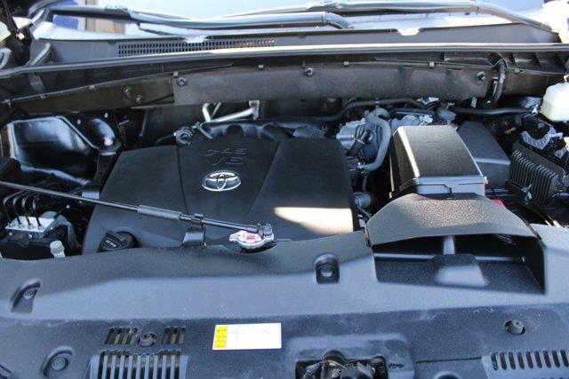 2019 Toyota Highlander XLE, available for sale in Elmont, New York | NY Luxury Motors. Elmont, New York 2019 Toyota Highlander XLE, available for sale in Elmont, New York | NY Luxury Motors. Elmont, New York