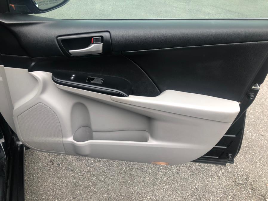 2014 Toyota Camry 4dr Sdn I4 Auto LE (Natl) *Ltd Avail*, available for sale in Irvington, New Jersey | Elis Motors Corp. Irvington, New Jersey 2014 Toyota Camry 4dr Sdn I4 Auto LE (Natl) *Ltd Avail*, available for sale in Irvington, New Jersey | Elis Motors Corp. Irvington, New Jersey