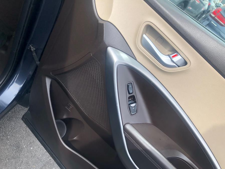 2018 Hyundai Santa Fe Sport 2.4L Auto, available for sale in Irvington, New Jersey | Elis Motors Corp. Irvington, New Jersey 2018 Hyundai Santa Fe Sport 2.4L Auto, available for sale in Irvington, New Jersey | Elis Motors Corp. Irvington, New Jersey