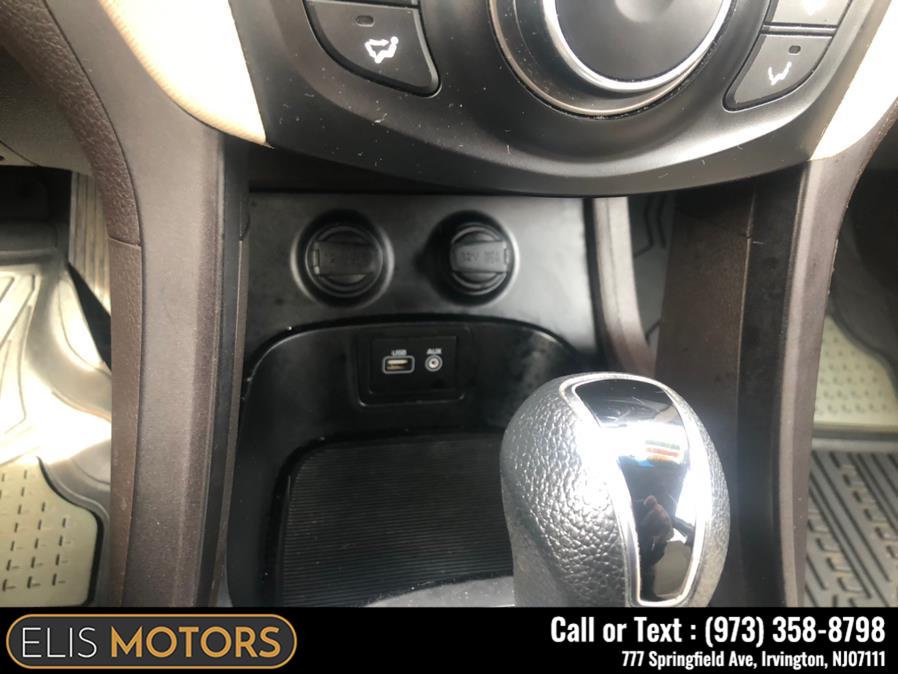 2018 Hyundai Santa Fe Sport 2.4L Auto, available for sale in Irvington, New Jersey | Elis Motors Corp. Irvington, New Jersey 2018 Hyundai Santa Fe Sport 2.4L Auto, available for sale in Irvington, New Jersey | Elis Motors Corp. Irvington, New Jersey