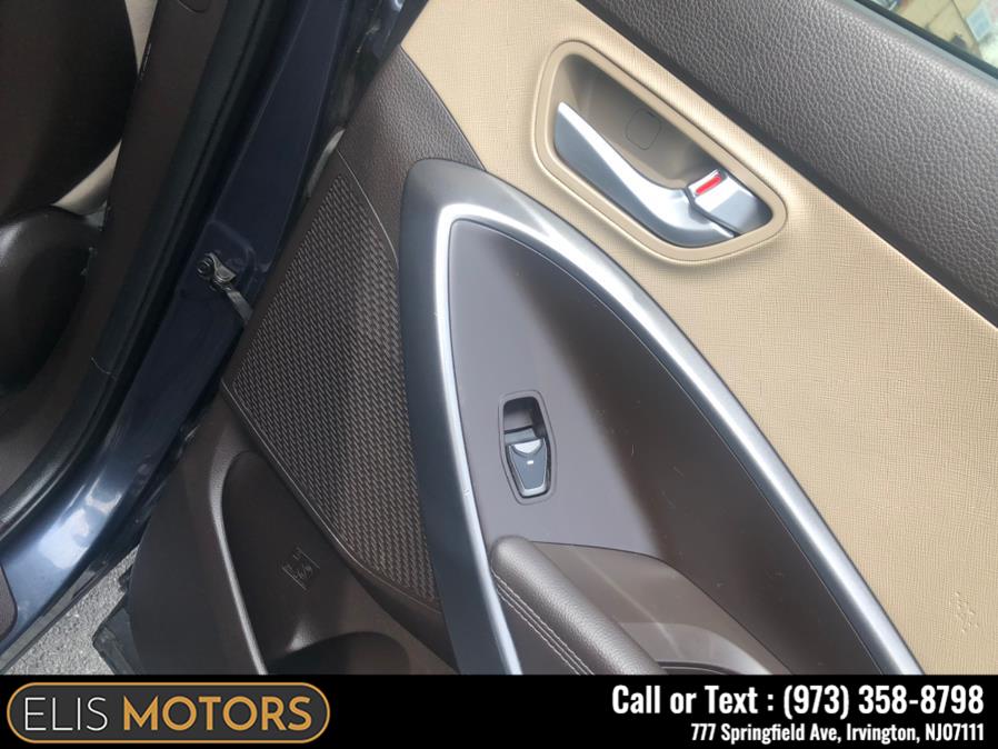 2018 Hyundai Santa Fe Sport 2.4L Auto, available for sale in Irvington, New Jersey | Elis Motors Corp. Irvington, New Jersey 2018 Hyundai Santa Fe Sport 2.4L Auto, available for sale in Irvington, New Jersey | Elis Motors Corp. Irvington, New Jersey