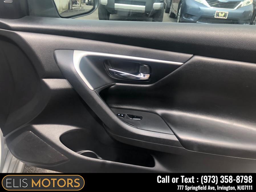 2017 Nissan Altima 2.5 SV Sedan, available for sale in Irvington, New Jersey | Elis Motors Corp. Irvington, New Jersey 2017 Nissan Altima 2.5 SV Sedan, available for sale in Irvington, New Jersey | Elis Motors Corp. Irvington, New Jersey
