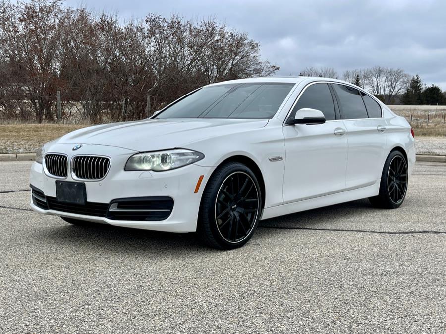 2014 BMW 5 Series 4dr Sdn 535i xDrive AWD, available for sale in Darien, Wisconsin | Geneva Motor Cars. Darien, Wisconsin 2014 BMW 5 Series 4dr Sdn 535i xDrive AWD, available for sale in Darien, Wisconsin | Geneva Motor Cars. Darien, Wisconsin