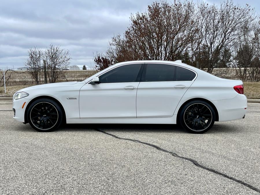 2014 BMW 5 Series 4dr Sdn 535i xDrive AWD, available for sale in Darien, Wisconsin | Geneva Motor Cars. Darien, Wisconsin 2014 BMW 5 Series 4dr Sdn 535i xDrive AWD, available for sale in Darien, Wisconsin | Geneva Motor Cars. Darien, Wisconsin