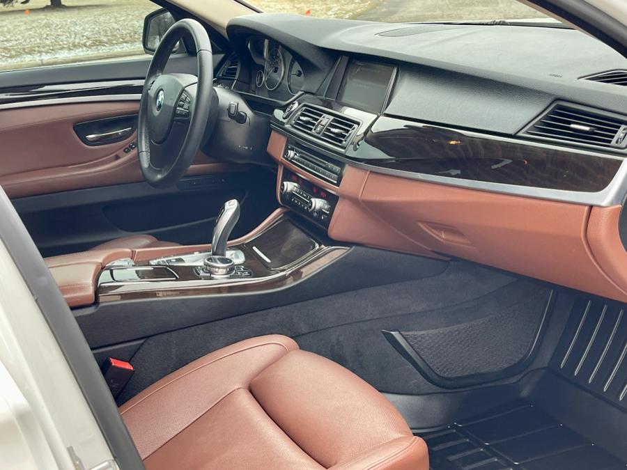 2014 BMW 5 Series 4dr Sdn 535i xDrive AWD, available for sale in Darien, Wisconsin | Geneva Motor Cars. Darien, Wisconsin 2014 BMW 5 Series 4dr Sdn 535i xDrive AWD, available for sale in Darien, Wisconsin | Geneva Motor Cars. Darien, Wisconsin