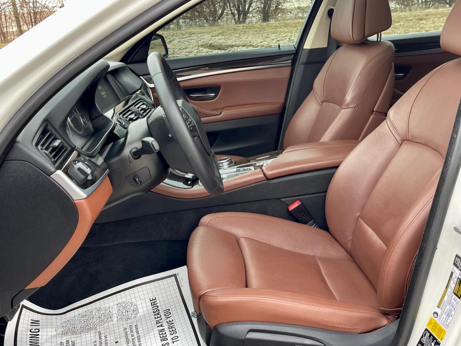 2014 BMW 5 Series 4dr Sdn 535i xDrive AWD, available for sale in Darien, Wisconsin | Geneva Motor Cars. Darien, Wisconsin 2014 BMW 5 Series 4dr Sdn 535i xDrive AWD, available for sale in Darien, Wisconsin | Geneva Motor Cars. Darien, Wisconsin