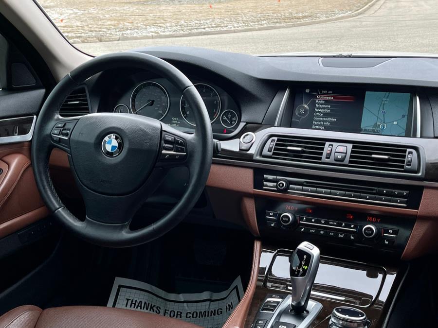 2014 BMW 5 Series 4dr Sdn 535i xDrive AWD, available for sale in Darien, Wisconsin | Geneva Motor Cars. Darien, Wisconsin 2014 BMW 5 Series 4dr Sdn 535i xDrive AWD, available for sale in Darien, Wisconsin | Geneva Motor Cars. Darien, Wisconsin