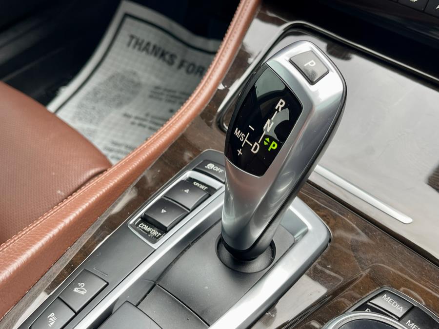 2014 BMW 5 Series 4dr Sdn 535i xDrive AWD, available for sale in Darien, Wisconsin | Geneva Motor Cars. Darien, Wisconsin 2014 BMW 5 Series 4dr Sdn 535i xDrive AWD, available for sale in Darien, Wisconsin | Geneva Motor Cars. Darien, Wisconsin