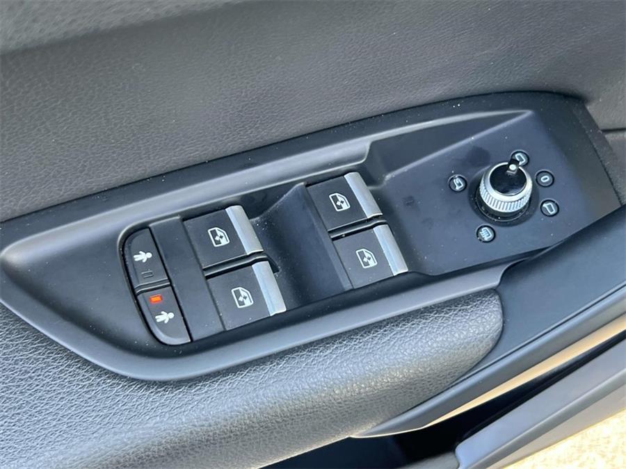 2020 Audi Q5 Premium, available for sale in Wantagh, New York | Wantagh Certified. Wantagh, New York 2020 Audi Q5 Premium, available for sale in Wantagh, New York | Wantagh Certified. Wantagh, New York