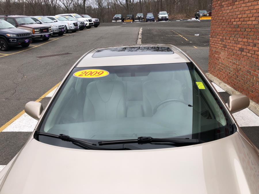 2009 Toyota Camry XLE, available for sale in Waterbury, Connecticut | National Auto Brokers, Inc.. Waterbury, Connecticut 2009 Toyota Camry XLE, available for sale in Waterbury, Connecticut | National Auto Brokers, Inc.. Waterbury, Connecticut