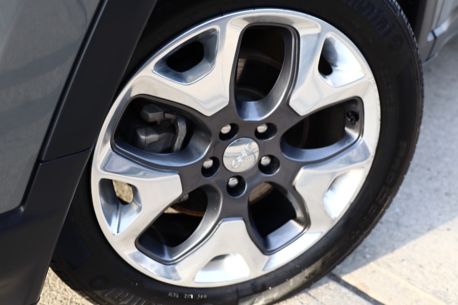 2020 Jeep Compass Limited 4x4, available for sale in Jamaica, New York | Hillside Auto Mall Inc.. Jamaica, New York 2020 Jeep Compass Limited 4x4, available for sale in Jamaica, New York | Hillside Auto Mall Inc.. Jamaica, New York