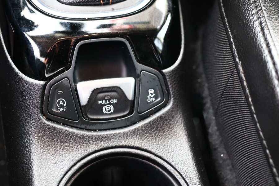 2020 Jeep Compass Limited 4x4, available for sale in Jamaica, New York | Hillside Auto Mall Inc.. Jamaica, New York 2020 Jeep Compass Limited 4x4, available for sale in Jamaica, New York | Hillside Auto Mall Inc.. Jamaica, New York