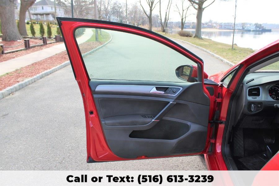 2016 Volkswagen Golf 4dr HB Auto TSI S, available for sale in Great Neck, New York | Great Neck Car Buyers & Sellers. Great Neck, New York 2016 Volkswagen Golf 4dr HB Auto TSI S, available for sale in Great Neck, New York | Great Neck Car Buyers & Sellers. Great Neck, New York
