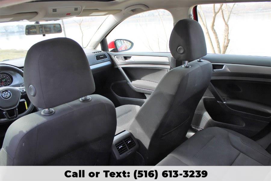 2016 Volkswagen Golf 4dr HB Auto TSI S, available for sale in Great Neck, New York | Great Neck Car Buyers & Sellers. Great Neck, New York 2016 Volkswagen Golf 4dr HB Auto TSI S, available for sale in Great Neck, New York | Great Neck Car Buyers & Sellers. Great Neck, New York
